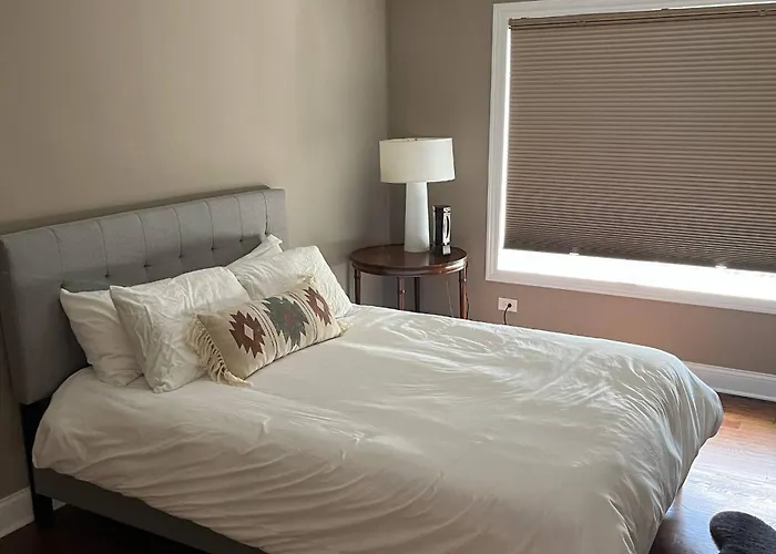 Holiday home Secluded Luxury Retreat: 15 Acres, Views, Hot Tub Spring Grove